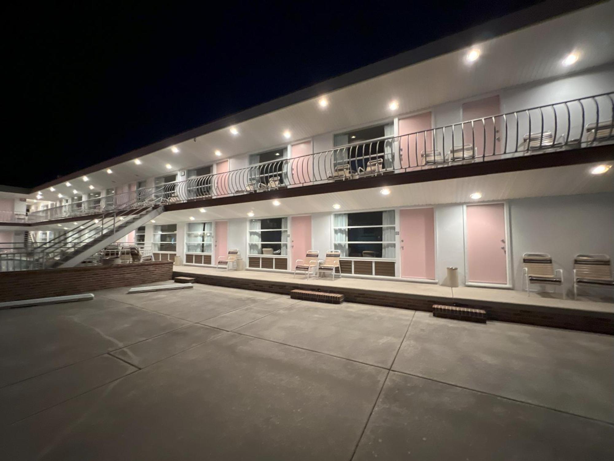 Ivanhoe Motel 北怀尔德伍德 外观 照片